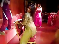 paki sluts twerk and dancings like whores
